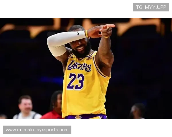 现代篮球训练科学延长球员巅峰期 39岁詹姆斯仍保持高水平 现代篮球训练科学延长球员巅峰期 39岁詹姆斯仍保持高水平