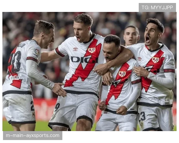 巴列卡诺进攻端射门13.6次场均 但射正率仅33.8%效率偏低